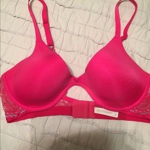 Ongossamer bra